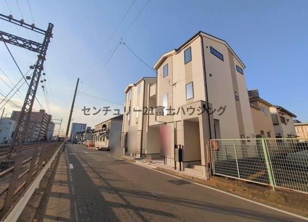 藤沢市湘南台4丁目4期　新築戸建2号棟　全2棟