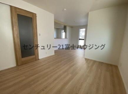 藤沢市湘南台4丁目4期　新築戸建2号棟　全2棟