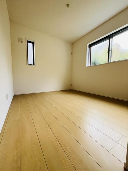 茅ヶ崎市浜之郷2期　新築戸建2号棟　全2棟