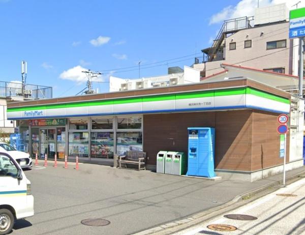 テラスハウス横浜(ファミリーマート横浜神大寺一丁目店)