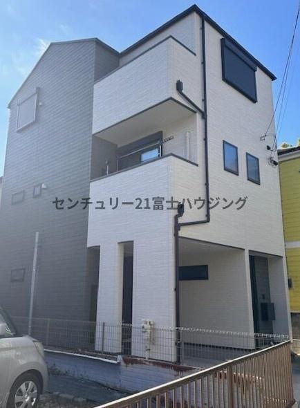 藤沢市高倉の中古一戸建て