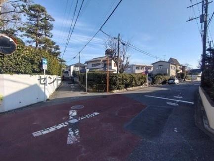 藤沢市本鵠沼２丁目の土地
