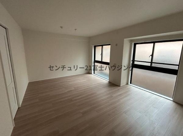 クリオ藤沢善行8番館