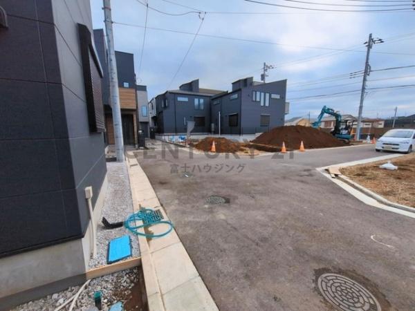 藤沢市城南5丁目Ⅱ　新築戸建6号棟　全7棟
