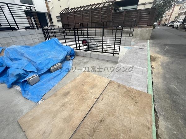 茅ヶ崎市東海岸南3丁目　新築戸建1号棟　全3棟