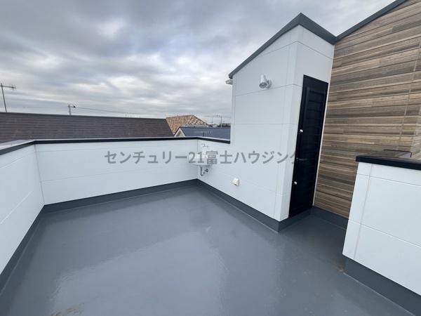 茅ヶ崎市東海岸南3丁目　新築戸建2号棟　全3棟
