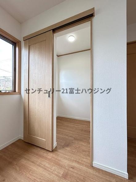 茅ヶ崎市西久保の中古一戸建て