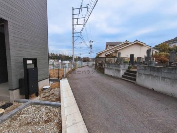 藤沢市城南5丁目Ⅱ　新築戸建13号棟　全7棟