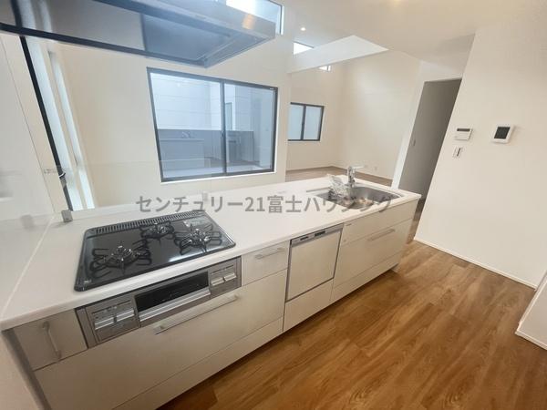 茅ヶ崎市松林１丁目の新築一戸建