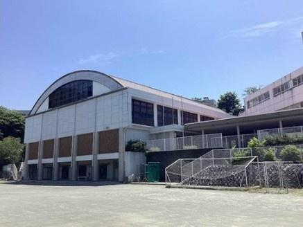 鎌倉市材木座２丁目の土地(第一中学校)