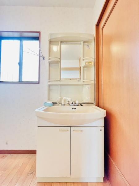 藤沢市鵠沼桜が岡２丁目の中古一戸建て