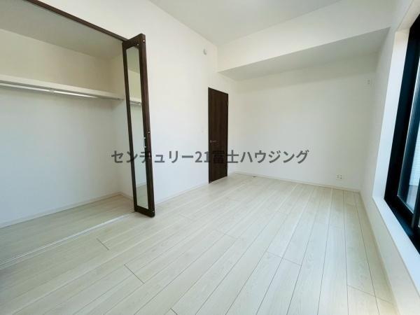 藤沢市鵠沼海岸7丁目　新築戸建1号棟　全3棟
