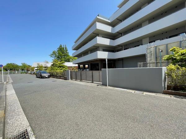 ラシェール鎌倉岡本ハイライズ