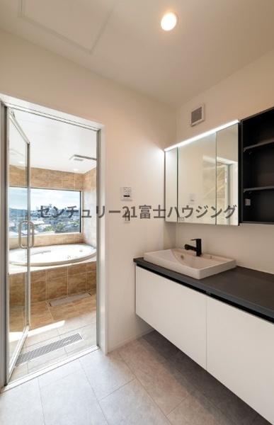 鎌倉市腰越2期　新築戸建　全1棟