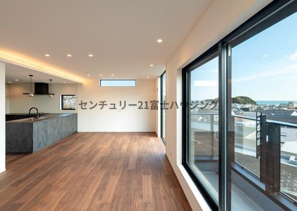 鎌倉市腰越2期　新築戸建　全1棟