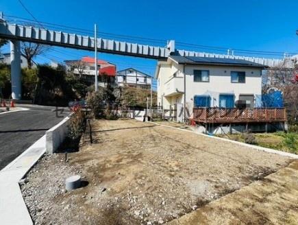 鎌倉市笛田2丁目　条件無売地NO5　全6区画