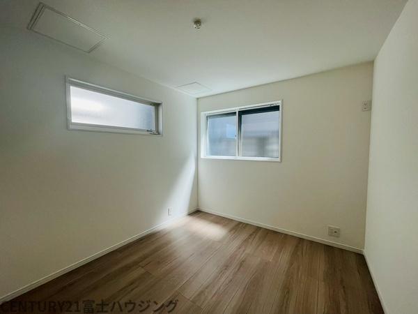 藤沢市片瀬山1丁目　新築戸建1号棟　全3棟