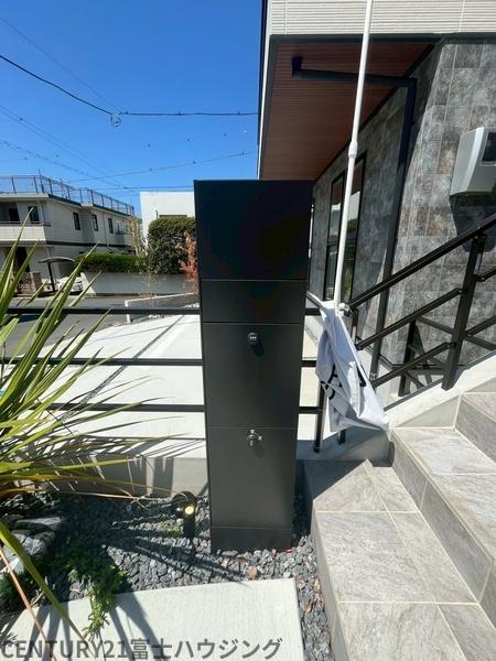藤沢市片瀬山1丁目　新築戸建1号棟　全3棟