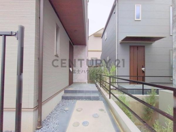 藤沢市片瀬山1丁目　新築戸建3号棟　全3棟