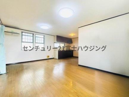 藤沢市辻堂西海岸2丁目　中古戸建