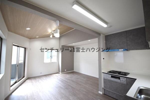 茅ヶ崎市十間坂３丁目の中古一戸建て