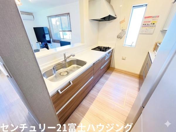 藤沢市善行５丁目の中古一戸建て