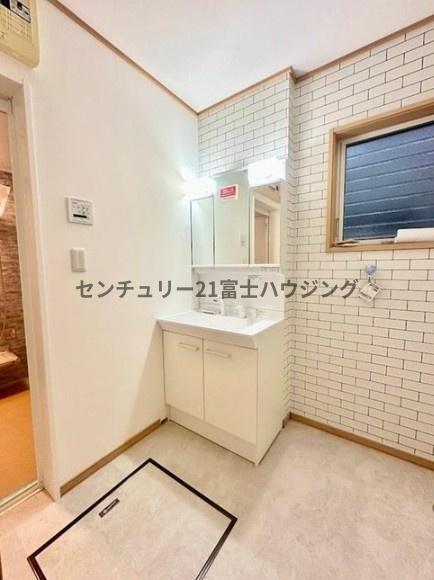 茅ヶ崎市円蔵の中古一戸建て