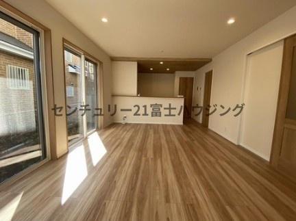 藤沢市高倉8期　新築戸建8号棟　全8棟