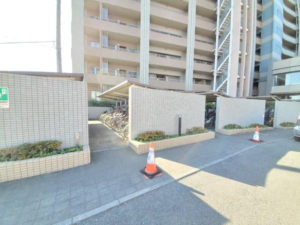 ビッグヴァングランヴァーグ茅ヶ崎