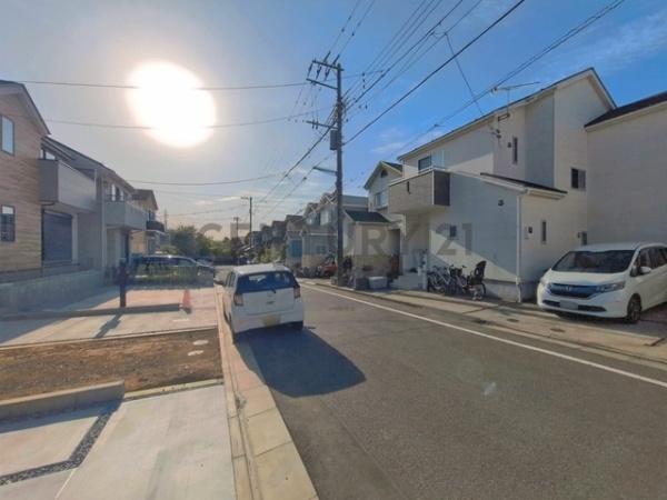 藤沢市石川2期　新築戸建3号棟　全3棟