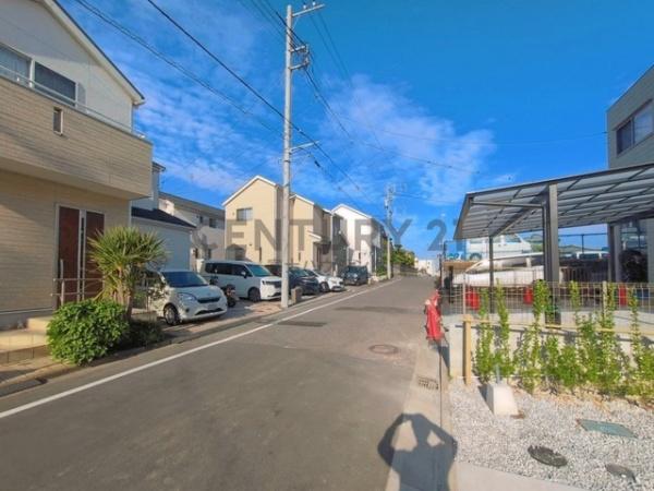 藤沢市石川2期　新築戸建3号棟　全3棟