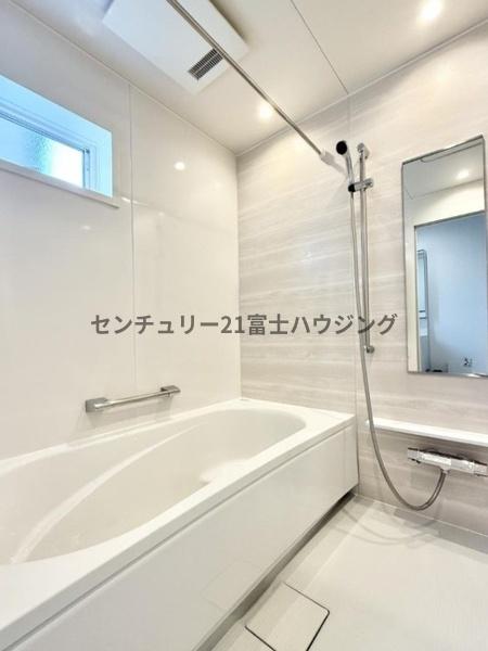 藤沢市西富2丁目　新築戸建　全1棟