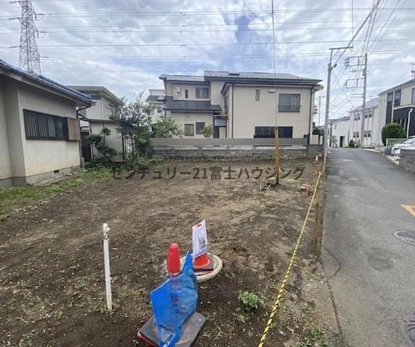 茅ヶ崎市香川３丁目の土地