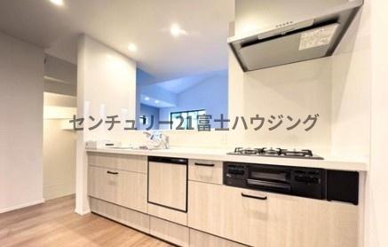 茅ヶ崎市十間坂206　新築戸建3号棟　全3棟