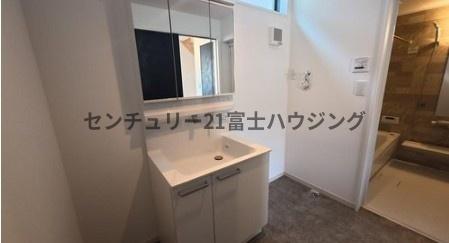 藤沢市弥勒寺3丁目　新築戸建A棟　全2棟