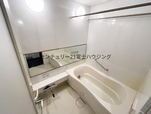 グランシティ湘南海岸マリナージュスクエア