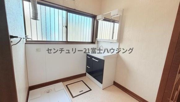 鎌倉市植木の中古一戸建て