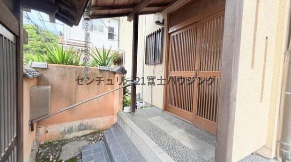 鎌倉市植木の中古一戸建て