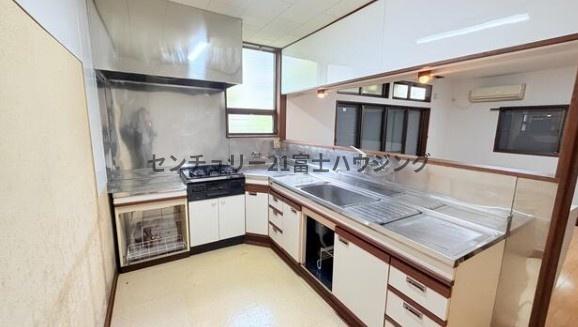 鎌倉市植木の中古一戸建て
