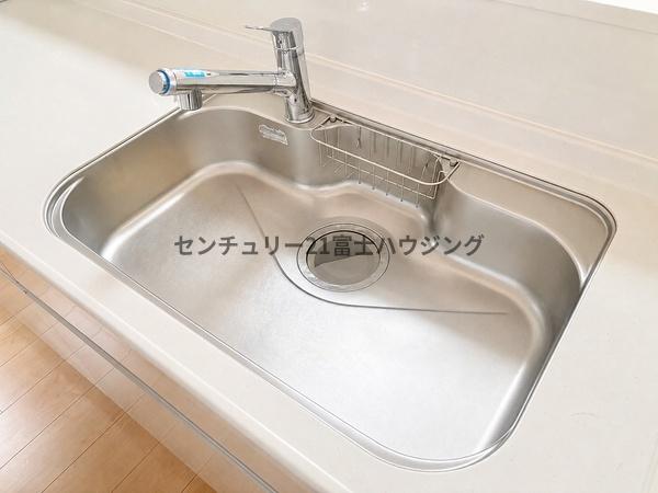 藤沢市円行１丁目の中古一戸建て