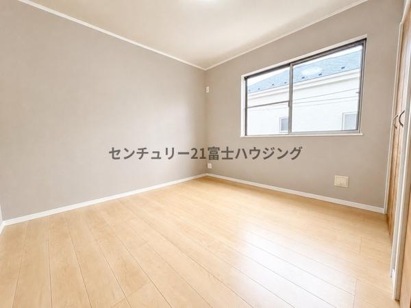 藤沢市円行１丁目の中古一戸建て