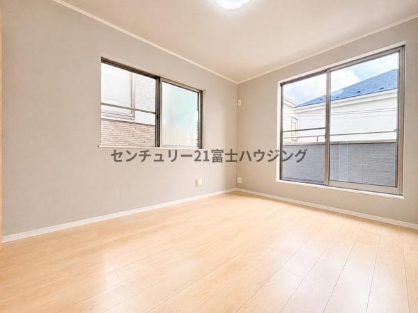 藤沢市円行１丁目の中古一戸建て