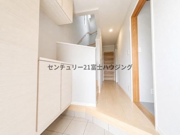 藤沢市円行１丁目の中古一戸建て