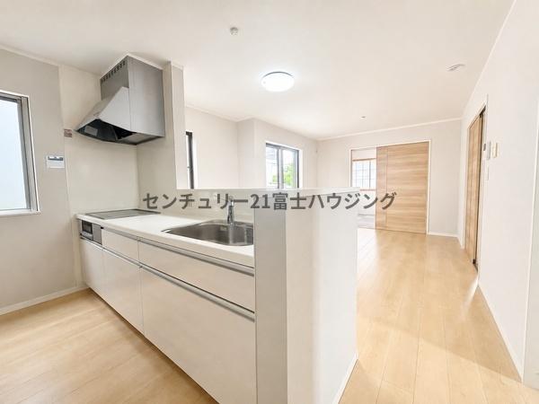 藤沢市円行１丁目の中古一戸建て