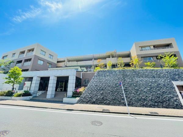 ライオンズテラス本鵠沼ガーデンコート