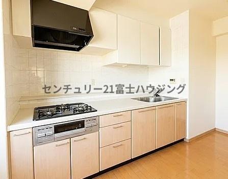 ライオンズテラス本鵠沼ガーデンコート