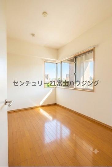 ライオンズテラス本鵠沼ガーデンコート