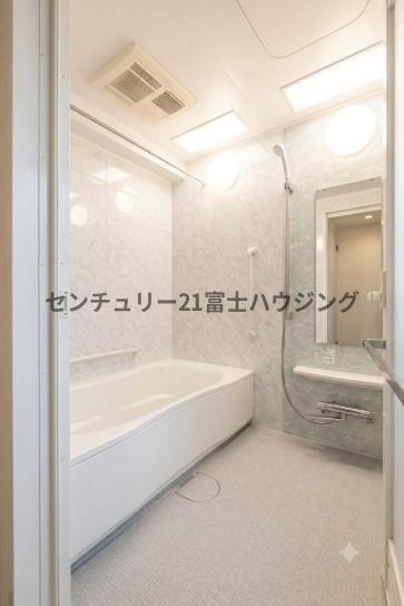 ライオンズテラス本鵠沼ガーデンコート