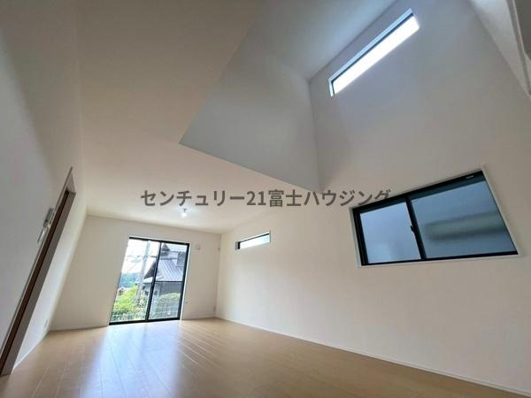 鎌倉市浄明寺4丁目　新築戸建NO2　全2棟