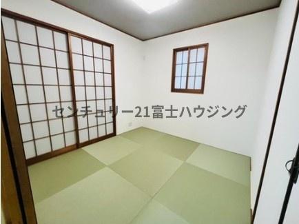 茅ヶ崎市菱沼１丁目の中古一戸建て